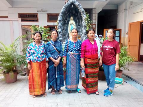 (L) Pastor Lonkhoseh